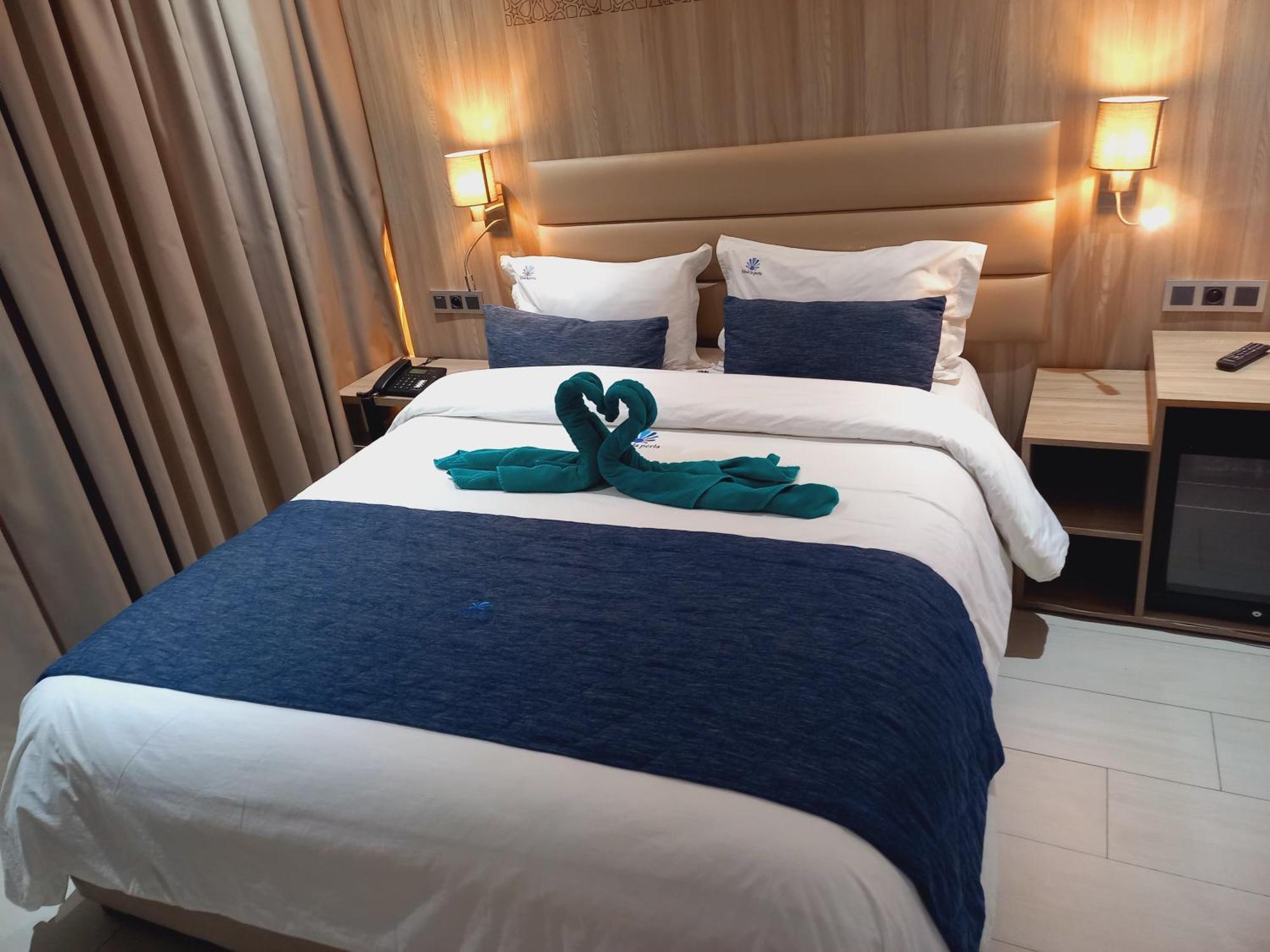 Hotel La Perla Al Hoceïma Екстериор снимка